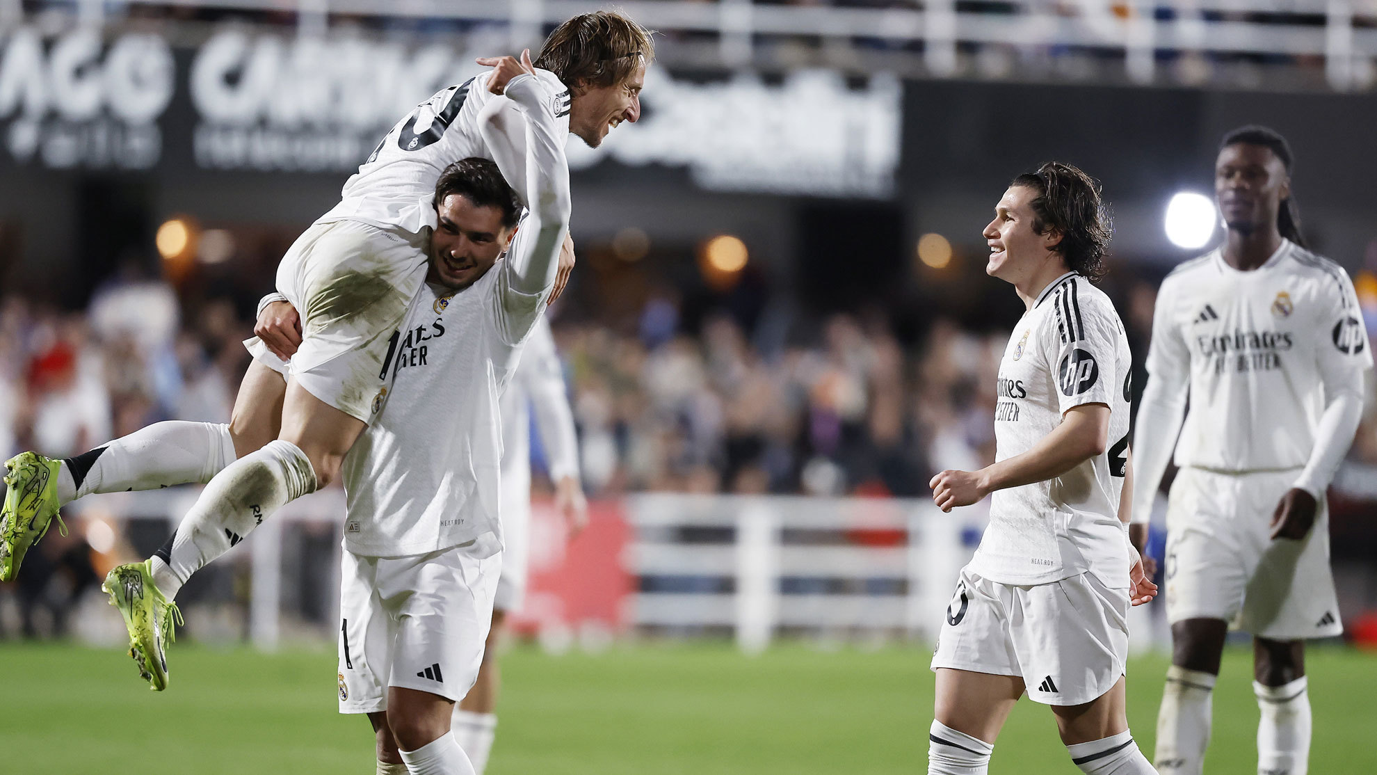 在本赛季亚 在本赛季亚